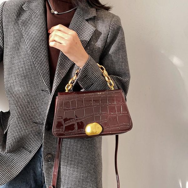 cross body vreyme fashion crocodile pattern ladies handbag luxury female crossbody pack leather shoulder women's bag 2021 sac de luxe f
cross body vreyme fashion crocodile pattern ladies handbag luxury female crossbody pack leather shoulder women's bag 2021 sac de luxe f