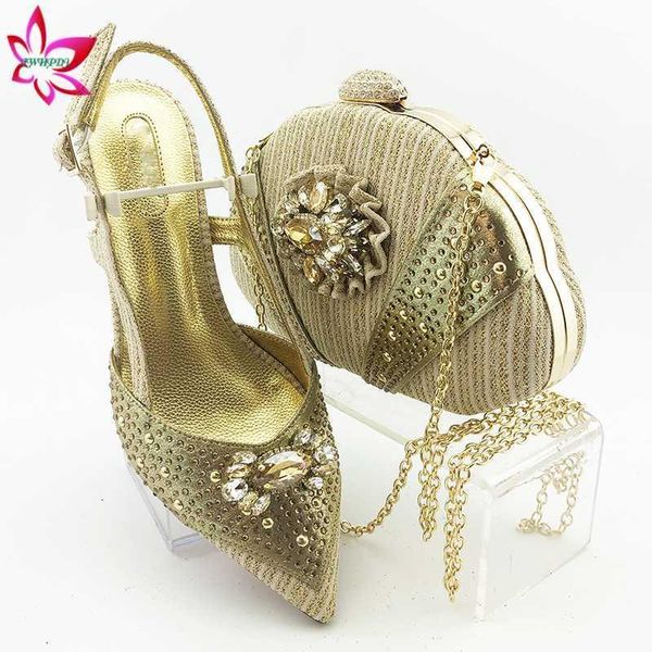 2020 mature style italian women shoes and bag to match set african high heels party shoes and bag set for wedding dress1, Black
2020 mature style italian women shoes and bag to match set african high heels party shoes and bag set for wedding dress1, Black