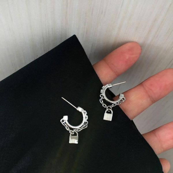 dangle & chandelier retro c glyph thick chain hip-hop locks stud earrings creative cool style girl street snap jewelry gifts, Silver
dangle & chandelier retro c glyph thick chain hip-hop locks stud earrings creative cool style girl street snap jewelry gifts, Silver