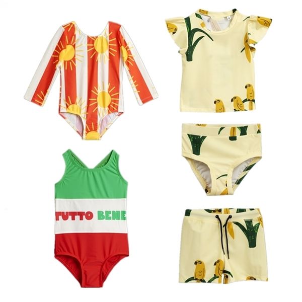 kids swimwear summer baby girls bikini sun parrot swimsuit children clothes boys swim beach shorts overalls swimming one y200325, White
kids swimwear summer baby girls bikini sun parrot swimsuit children clothes boys swim beach shorts overalls swimming one y200325, White