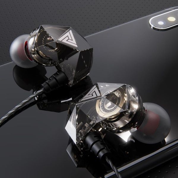 men sports headset running fashion headset mobile phone music rebass earplugs earphones with microphone1
men sports headset running fashion headset mobile phone music rebass earplugs earphones with microphone1