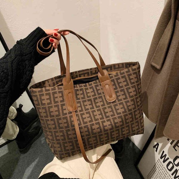 68% off quality autumn and winter capacity new trendy women's versatile small crowd single shoulder high sense big bag commuter tote ba
68% off quality autumn and winter capacity new trendy women's versatile small crowd single shoulder high sense big bag commuter tote ba
