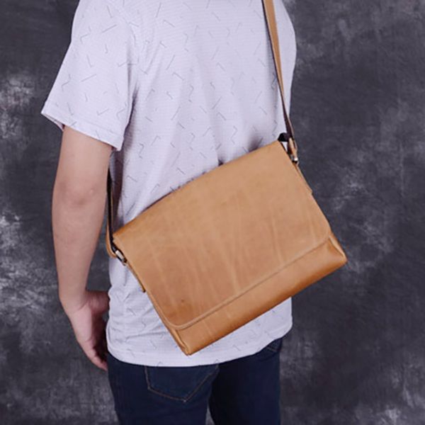 hbp aetoo mad horse leather men bag, handmade vintage leather casual shoulder bag, briefcase, business men postman bag 2022new
hbp aetoo mad horse leather men bag, handmade vintage leather casual shoulder bag, briefcase, business men postman bag 2022new