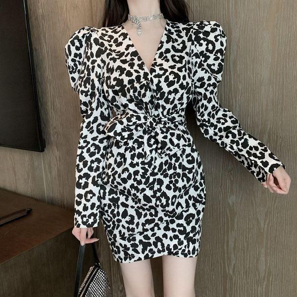 2021 new bodycon women elegant v-neck full sleeve mini party korean one-piece dress new women's autumn th6d, Black;gray
2021 new bodycon women elegant v-neck full sleeve mini party korean one-piece dress new women's autumn th6d, Black;gray