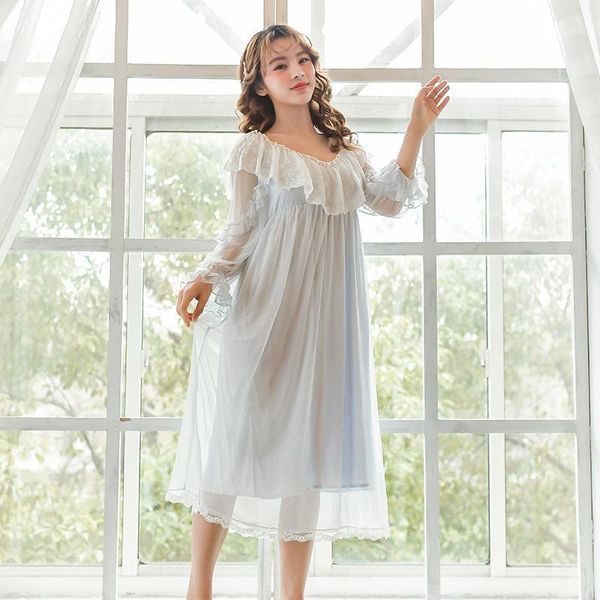 ladies v-neck retro court nightdress female modal spring autumn korean lovely princess style lace long sleeves sleepwear1, Black;red
ladies v-neck retro court nightdress female modal spring autumn korean lovely princess style lace long sleeves sleepwear1, Black;red
