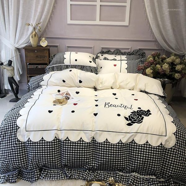 43 king size bedding set cotton white black girls bed set fitted bed sheet duvet cover parrure de lit juego de cama1
43 king size bedding set cotton white black girls bed set fitted bed sheet duvet cover parrure de lit juego de cama1