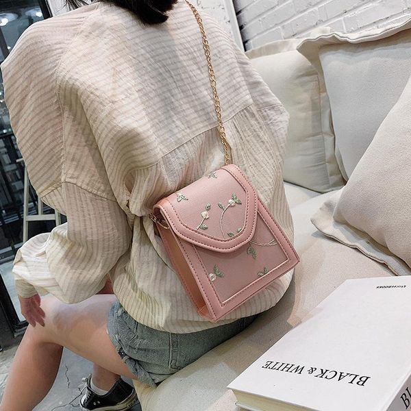 summer chain embroidery flower handbag mini pu leather for women handbags purse phone bag ladies shoulder messenger bags bolsos
summer chain embroidery flower handbag mini pu leather for women handbags purse phone bag ladies shoulder messenger bags bolsos