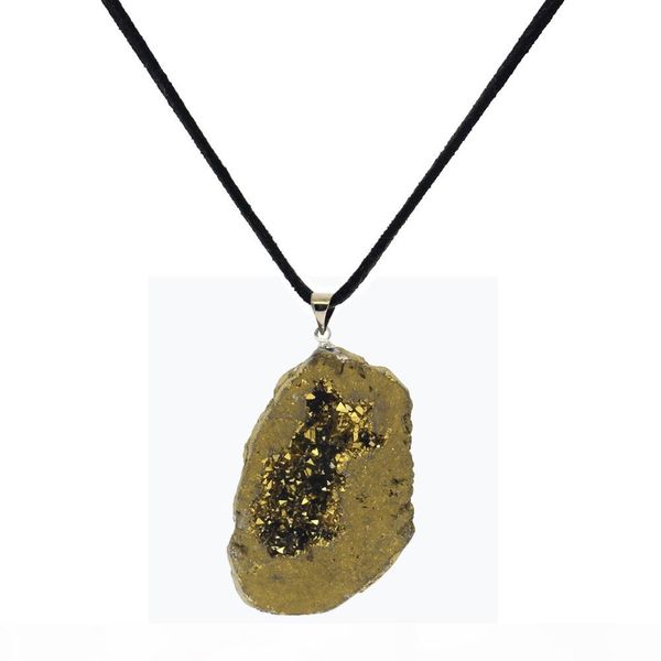 natural stone crystal cave agate crystal bud hole jewelry pendant handmade leather rope jewelry pendant wholesale, Silver
natural stone crystal cave agate crystal bud hole jewelry pendant handmade leather rope jewelry pendant wholesale, Silver