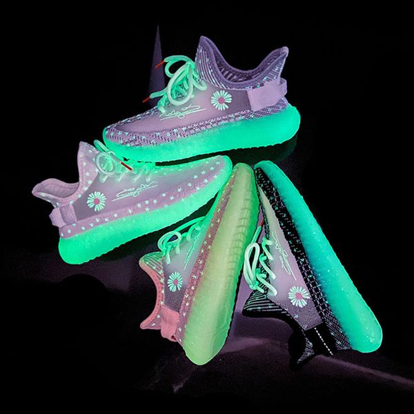 women air mesh breathable sneakers for women student kintted vulcanize casual sports luminous hip hop jazz dance shoes new 2020, Black;brown
women air mesh breathable sneakers for women student kintted vulcanize casual sports luminous hip hop jazz dance shoes new 2020, Black;brown