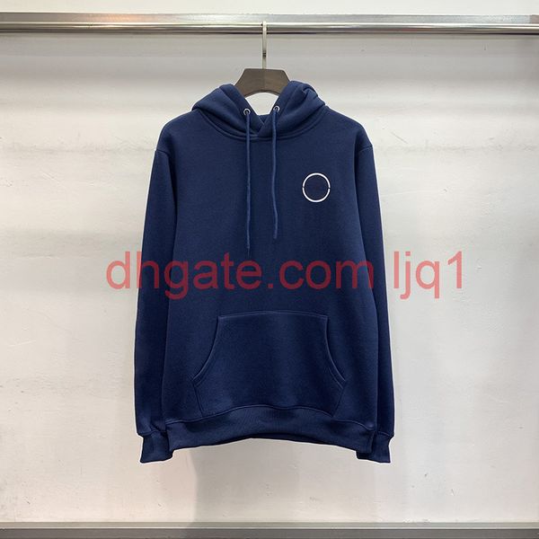 20ss famous mens hoodies long sleeve men women couples casual pullover sweatshirts black blue mens stylist hoodie size m-xxl 
20ss famous mens hoodies long sleeve men women couples casual pullover sweatshirts black blue mens stylist hoodie size m-xxl