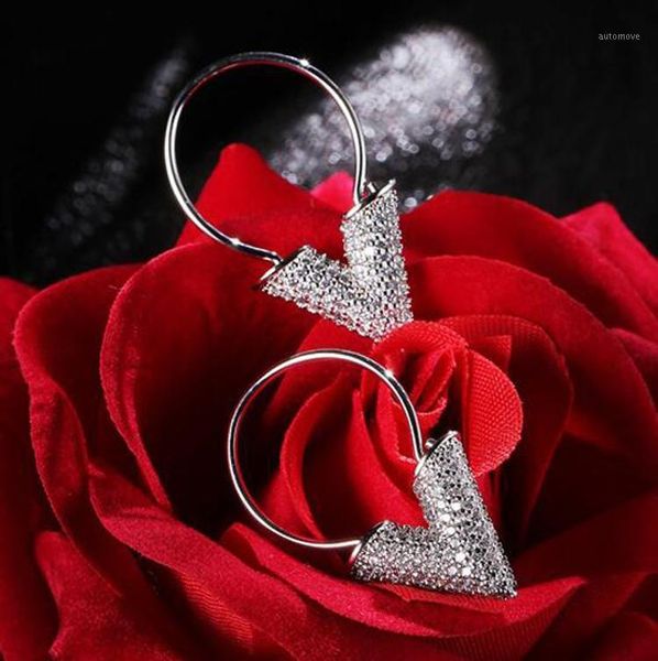 new fashion mosaic zircon crystal triangle v pendant silver hoop earrings for women jewelry1, Golden;silver
new fashion mosaic zircon crystal triangle v pendant silver hoop earrings for women jewelry1, Golden;silver