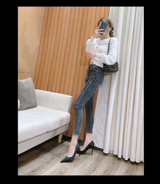 designer women sandals fashion high heels party wedding black nude blue patent leather pointed toes slides dress shoes size 35-40
designer women sandals fashion high heels party wedding black nude blue patent leather pointed toes slides dress shoes size 35-40