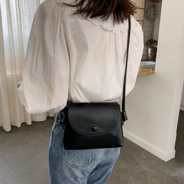 2020 женская сумка trend новый стильный crossbody сумка для женщин сплошной цвет pu женщина crossbody плеча щитка дамы bolsos mujer 2020
2020 женская сумка trend новый стильный crossbody сумка для женщин сплошной цвет pu женщина crossbody плеча щитка дамы bolsos mujer 2020