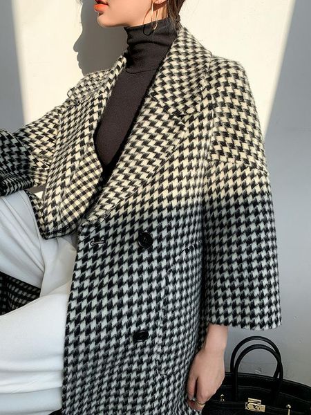 cashmere coat for women's suit collar plaid korean high end medium length women's woolen coat in autumn and winter 2020, Black
cashmere coat for women's suit collar plaid korean high end medium length women's woolen coat in autumn and winter 2020, Black