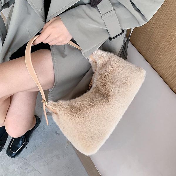 solid color faux fur small soft crossbody bags for women 2020 winter trend hand bag women's luxury warm shoulder handbags ladies
solid color faux fur small soft crossbody bags for women 2020 winter trend hand bag women's luxury warm shoulder handbags ladies