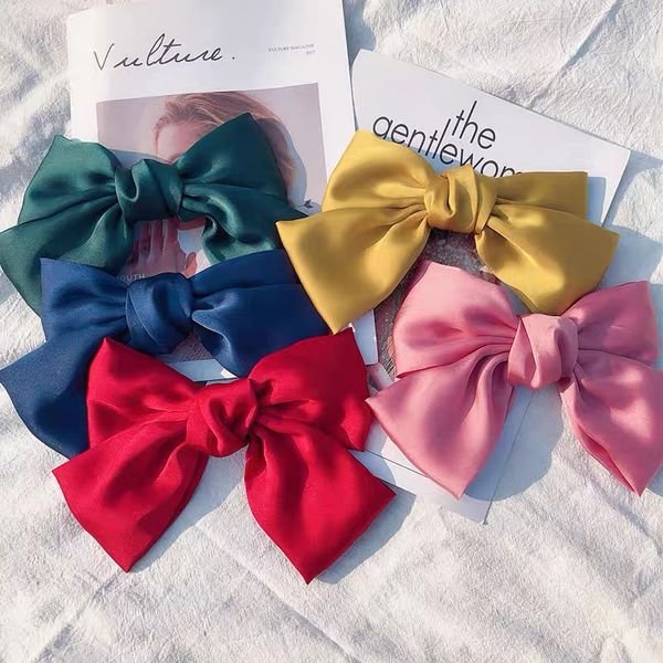 fresh minority big butterfly hair clamp south korea ins net red girl cute side clip headdress, Golden;silver
fresh minority big butterfly hair clamp south korea ins net red girl cute side clip headdress, Golden;silver