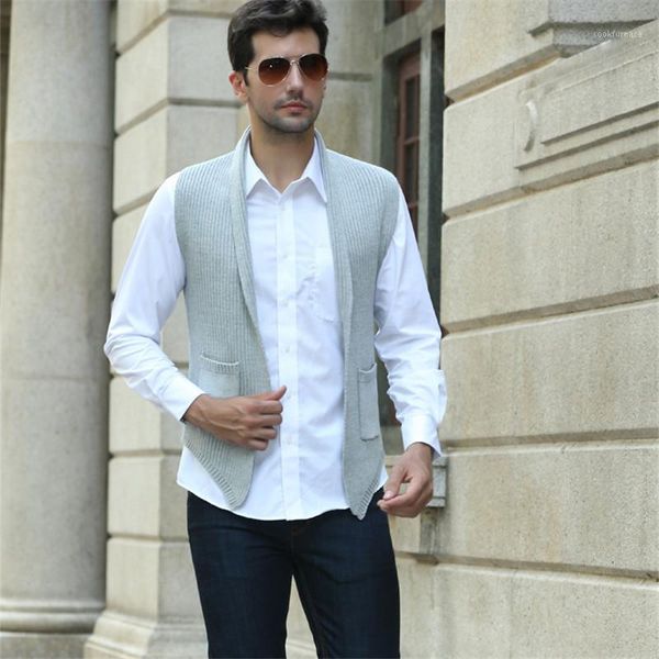 2020 autumn new cardigan sweaters vest men v neck knitted vests oversized harajuku korean style mens sleeveless pullover trui1, Black;white
2020 autumn new cardigan sweaters vest men v neck knitted vests oversized harajuku korean style mens sleeveless pullover trui1, Black;white