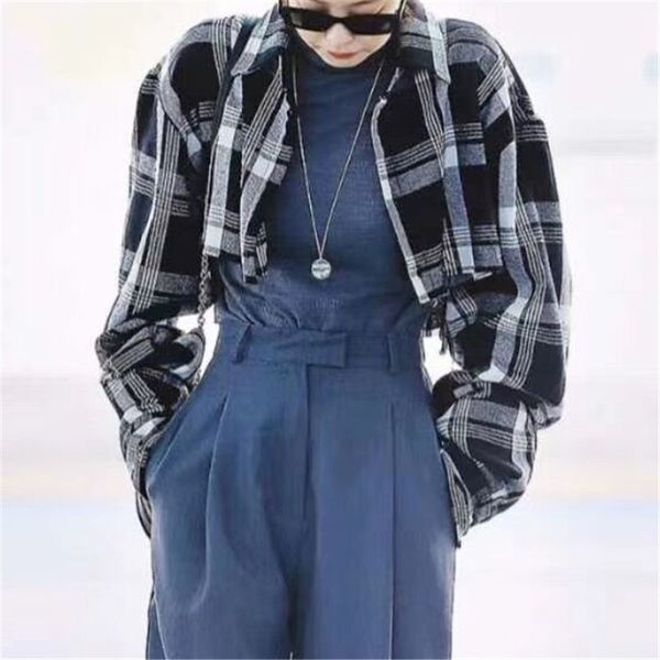 2021 new streetwear women black plaid shirts 2021 fashion ladies down collar female button short blouses 77x2, White
2021 new streetwear women black plaid shirts 2021 fashion ladies down collar female button short blouses 77x2, White