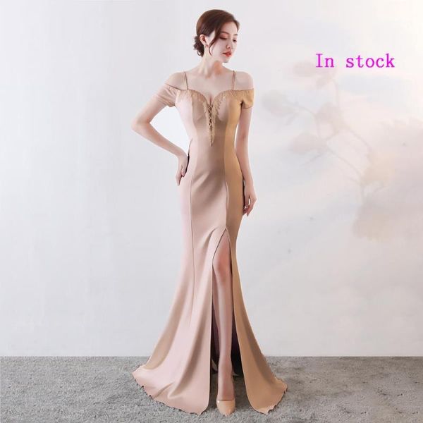 prom dresses girls 2019 vestido de festa backless halter lace runway fashion party gowns1, White;black
prom dresses girls 2019 vestido de festa backless halter lace runway fashion party gowns1, White;black