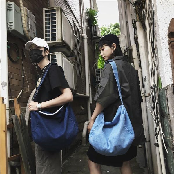 fashion canvas messenger bag women's single shoulder korean simple versatile summer tote portable shopping large capacity
fashion canvas messenger bag women's single shoulder korean simple versatile summer tote portable shopping large capacity