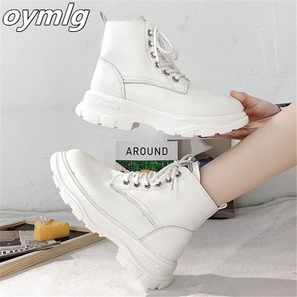 2020 autumn winter women leather boots fashion lace up wear-resistant non-slip comfortable warm women ankle boots, Black
2020 autumn winter women leather boots fashion lace up wear-resistant non-slip comfortable warm women ankle boots, Black