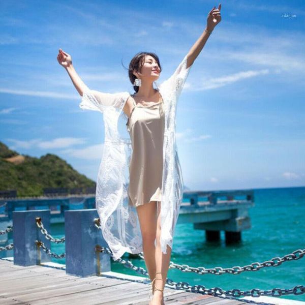 2020 lace cover-ups women swimwear long white rose lace kimono cardigan boho cover up robe summer lady sheer beach dress1, White;black
2020 lace cover-ups women swimwear long white rose lace kimono cardigan boho cover up robe summer lady sheer beach dress1, White;black