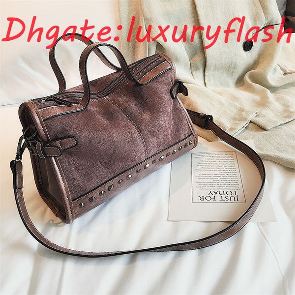 new hot fashion luxuryLeopard Bags for Women Rivet Leopard Print Totes Bag Shoulder Crossbody Bags Women Leather Handbags Clutch Purse 2021
new hot fashion luxuryLeopard Bags for Women Rivet Leopard Print Totes Bag Shoulder Crossbody Bags Women Leather Handbags Clutch Purse 2021