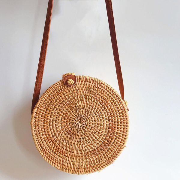 designer-women straw retro straw money handwoven bali round circle rattan crossbody bag bag shoulder female beach phone casual bags owgci 
designer-women straw retro straw money handwoven bali round circle rattan crossbody bag bag shoulder female beach phone casual bags owgci