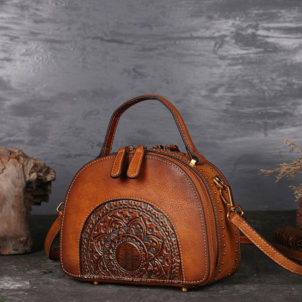 натуральная кожа сумки на ремне женщины luxury hanabags женщины сумки конструктора коммуникатор crossbody сумка ретро rivet tote ручная росп
натуральная кожа сумки на ремне женщины luxury hanabags женщины сумки конструктора коммуникатор crossbody сумка ретро rivet tote ручная росп