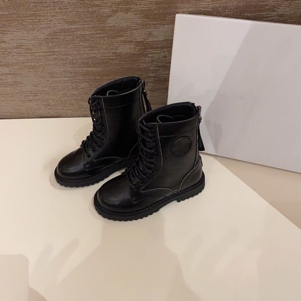 2020 design original luxury exclusive embroidery craft dÃor girls non-slip martin boots ing, Black;grey
2020 design original luxury exclusive embroidery craft dÃor girls non-slip martin boots ing, Black;grey
