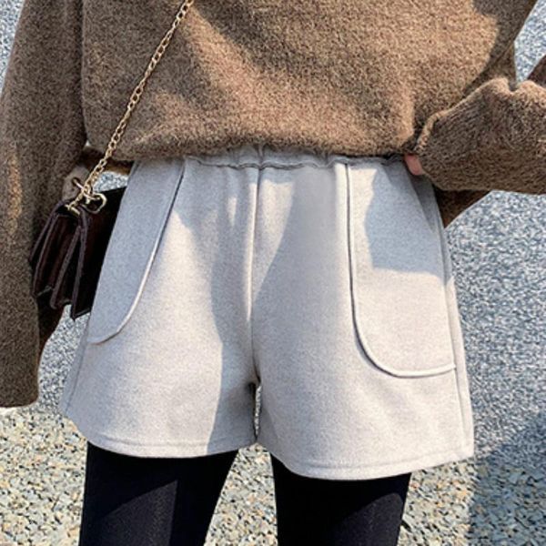2020 autumn winter woolen shorts women elastic high waist a-line wide leg warm shorts loose casual womens black boots shorts, White;black
2020 autumn winter woolen shorts women elastic high waist a-line wide leg warm shorts loose casual womens black boots shorts, White;black