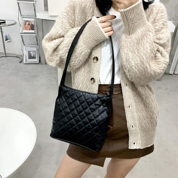 shoulder bags women 2021 bag ladys designer retro totes vintage handbag brand design lady crossbody pu
shoulder bags women 2021 bag ladys designer retro totes vintage handbag brand design lady crossbody pu