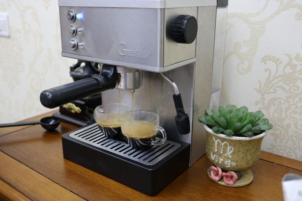 gustino 19bar 110v~220v semi automatic coffee maker espresso machine with froth milk stainless steel 304 housing1
gustino 19bar 110v~220v semi automatic coffee maker espresso machine with froth milk stainless steel 304 housing1