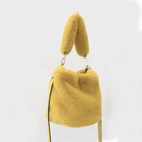 plush bags for women 2021 winter faux fur crossbody pack handbag casual shoulder bolsa feminina cross body
plush bags for women 2021 winter faux fur crossbody pack handbag casual shoulder bolsa feminina cross body