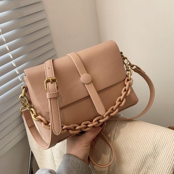 cross body chains fashion horizontal woman shoulder bag sac femme 2021 spring crossbody leather flap messenger
cross body chains fashion horizontal woman shoulder bag sac femme 2021 spring crossbody leather flap messenger