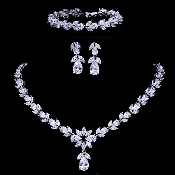 emmaya luxury zircon bridal wedding jewelry sets zirconia necklace/ earrings/ bracelet full set for women party 201222, Slivery;crystal
emmaya luxury zircon bridal wedding jewelry sets zirconia necklace/ earrings/ bracelet full set for women party 201222, Slivery;crystal