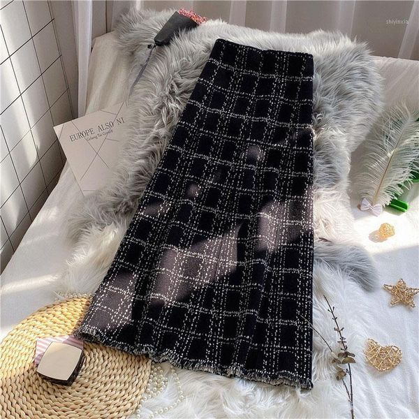 2020vintage plaid pleated long skirts high waist winter women korean woolen skirt streetwear drawstring elastic waist midi skirt1, Black
2020vintage plaid pleated long skirts high waist winter women korean woolen skirt streetwear drawstring elastic waist midi skirt1, Black