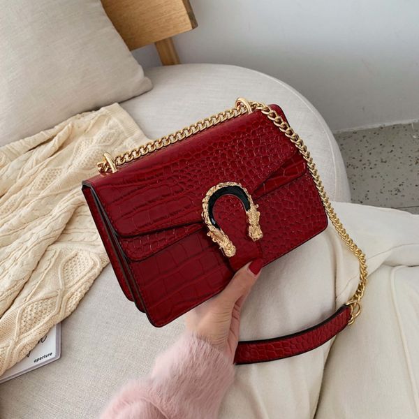 fashion women's 2020 new style double compartment fashion small square small square bag chain crossbite alligator bag 6xgya
fashion women's 2020 new style double compartment fashion small square small square bag chain crossbite alligator bag 6xgya