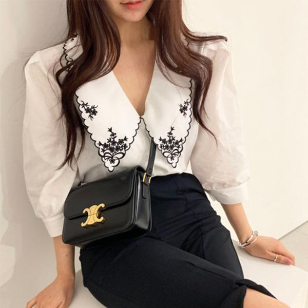 vicone south korea design feeling small embroidery collar shirt large lapel bump color shirt brim joker color black and white1, White 
vicone south korea design feeling small embroidery collar shirt large lapel bump color shirt brim joker color black and white1, White