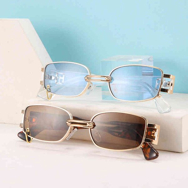 the europe and the united states personality hip-hop sunglasses ins street snap fashion sunglasses star with money, White;black
the europe and the united states personality hip-hop sunglasses ins street snap fashion sunglasses star with money, White;black