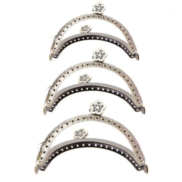 bag parts & accessories 1pc retro flower metal frame kiss clasp for handle purse 8.5cm/10.5cm/12.5cm1, Black
bag parts & accessories 1pc retro flower metal frame kiss clasp for handle purse 8.5cm/10.5cm/12.5cm1, Black