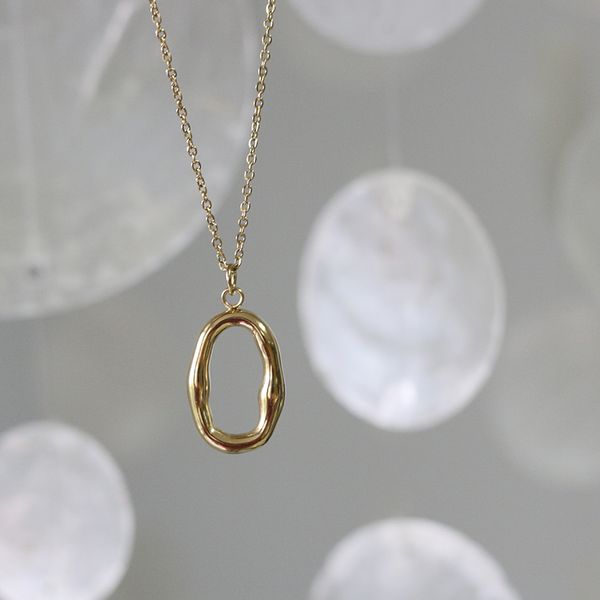 stainless steel gold plated water wave ring clavicle chain with shape extremely simple irregular sound wave necklace, Silver
stainless steel gold plated water wave ring clavicle chain with shape extremely simple irregular sound wave necklace, Silver
