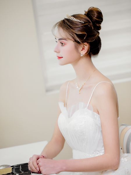 bridal crown three piece set 2020 new swan headdress hair accessories wedding gold jewelry, Silver
bridal crown three piece set 2020 new swan headdress hair accessories wedding gold jewelry, Silver