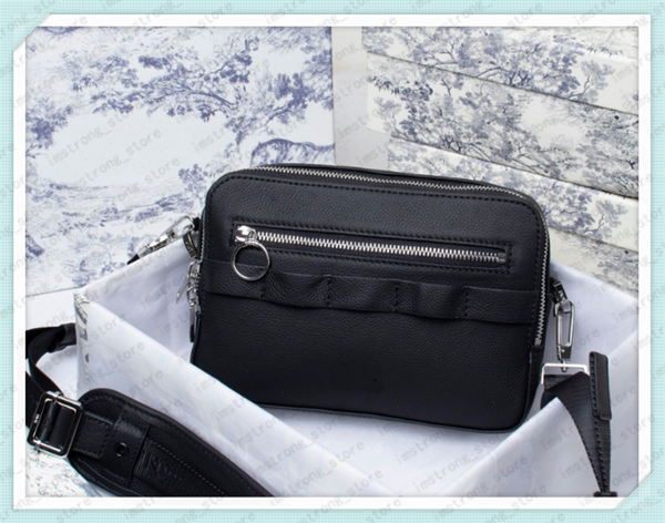 mens shoulder bags designers messenger bag famous trip bag crossbody mens luxurys designers bags 21010604q
mens shoulder bags designers messenger bag famous trip bag crossbody mens luxurys designers bags 21010604q