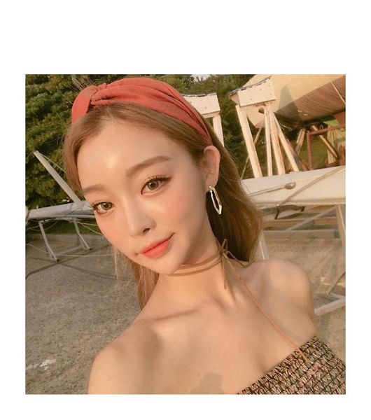 hoop & huggie k'v s925 simple hexagonal hollow out geometric earrings for women's exaggerated nightclub style gold exaggeration, Golden;silver
hoop & huggie k'v s925 simple hexagonal hollow out geometric earrings for women's exaggerated nightclub style gold exaggeration, Golden;silver
