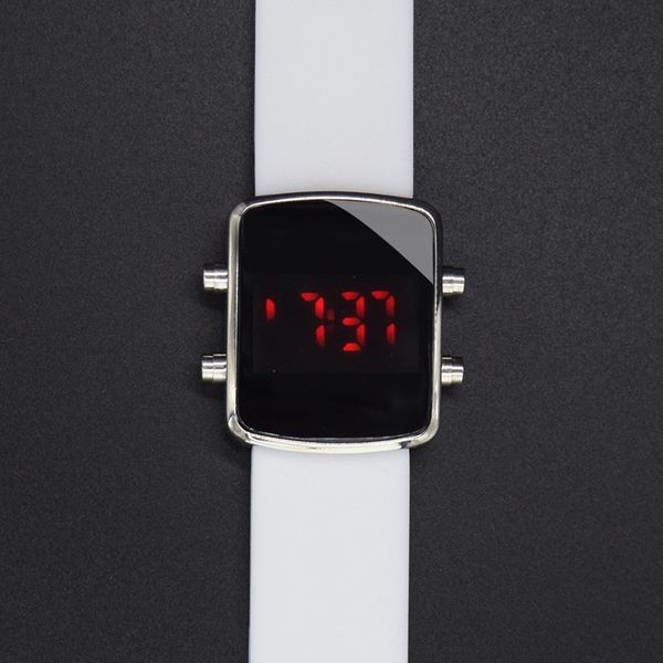 alloy watch selling couple student led electronic button fashion watch xm-u734, Slivery;brown
alloy watch selling couple student led electronic button fashion watch xm-u734, Slivery;brown