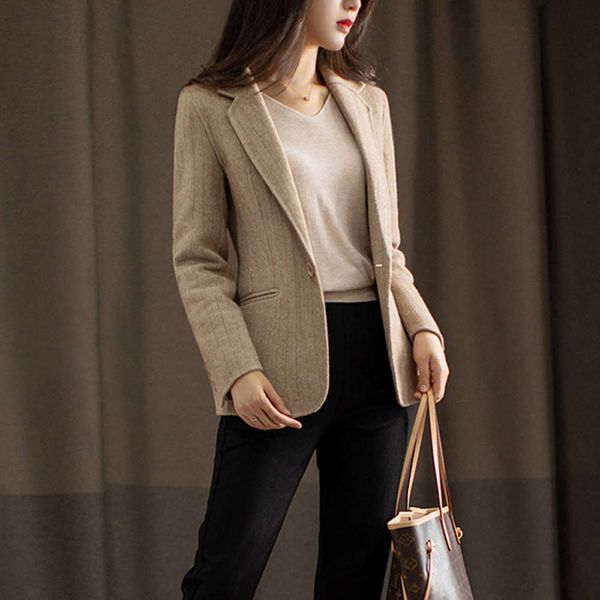 japane luxury autumn and winter new women's aced cashmere temperament short versatile small suit coat, White;black
japane luxury autumn and winter new women's aced cashmere temperament short versatile small suit coat, White;black