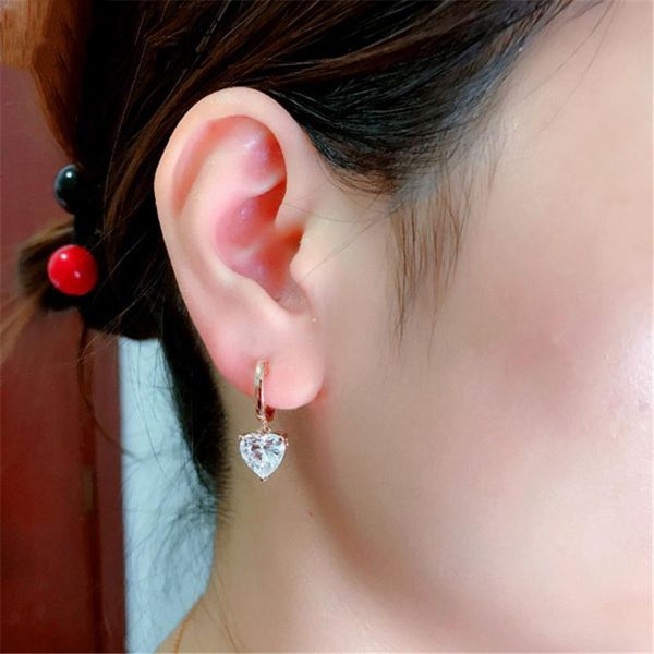 new korean shiny heart crystal drop earrings for women fashion cubic zircon heart boucle d'oreille party jeweley gift, Golden;silver
new korean shiny heart crystal drop earrings for women fashion cubic zircon heart boucle d'oreille party jeweley gift, Golden;silver