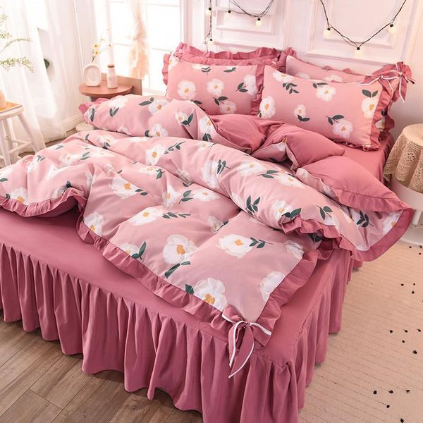 bedding sets princess style 4pcs bed set duvet cover flat sheet skirt pillowcase little flowers fruits strawberry soft1
bedding sets princess style 4pcs bed set duvet cover flat sheet skirt pillowcase little flowers fruits strawberry soft1