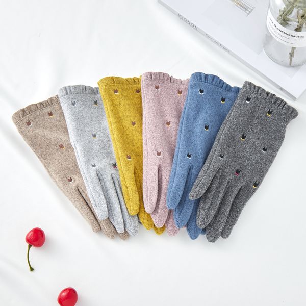 spring autumn winter korean embroidery lovely girl driving finger warm gloves, wind and cold proof versatile hand socks thin, Blue;gray
spring autumn winter korean embroidery lovely girl driving finger warm gloves, wind and cold proof versatile hand socks thin, Blue;gray